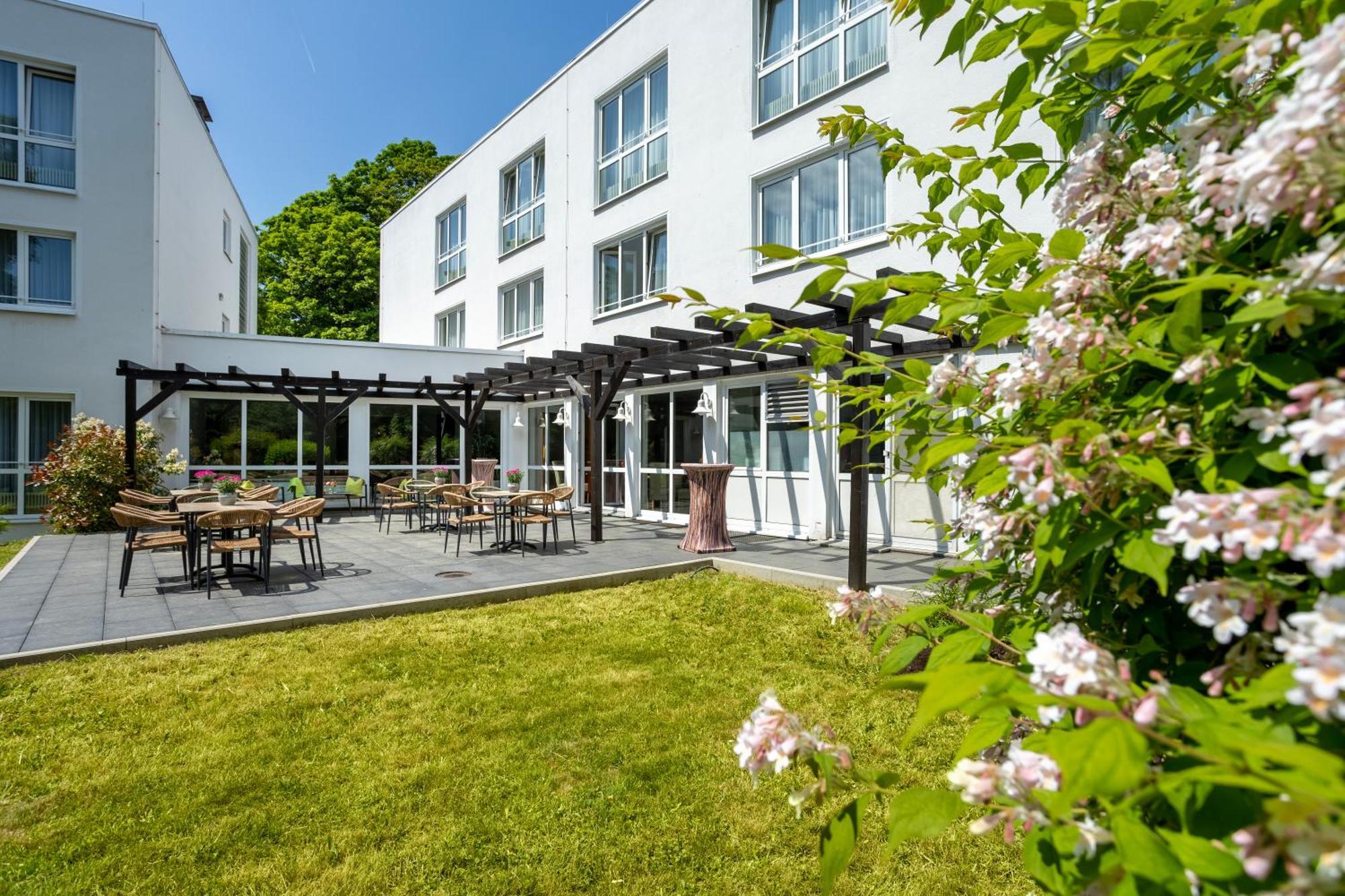 Concorde Hotel Viktoria Kronberg im Taunus Zewnętrze zdjęcie