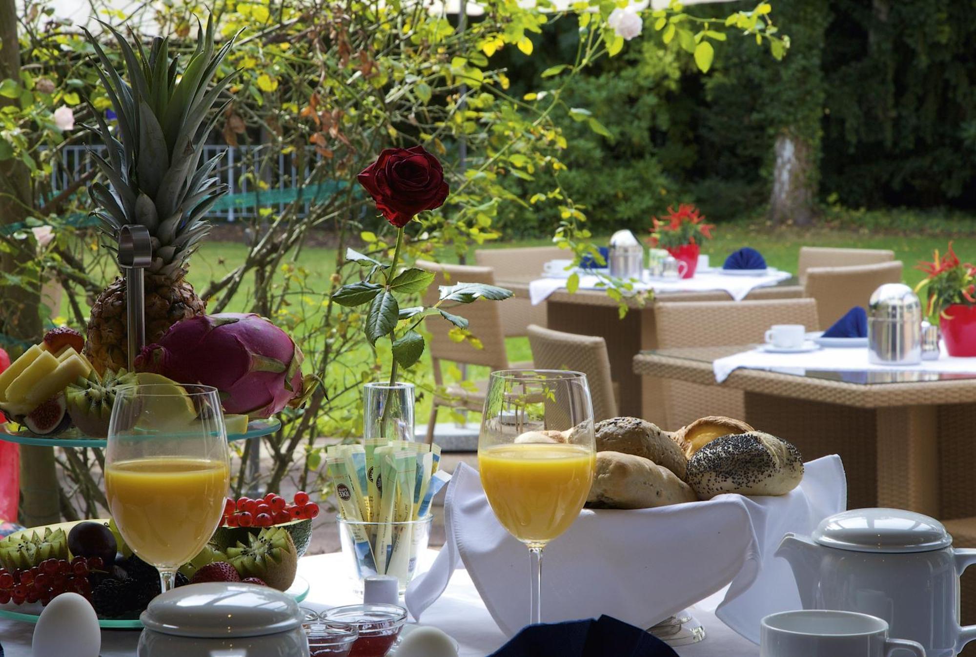 Concorde Hotel Viktoria Kronberg im Taunus Zewnętrze zdjęcie